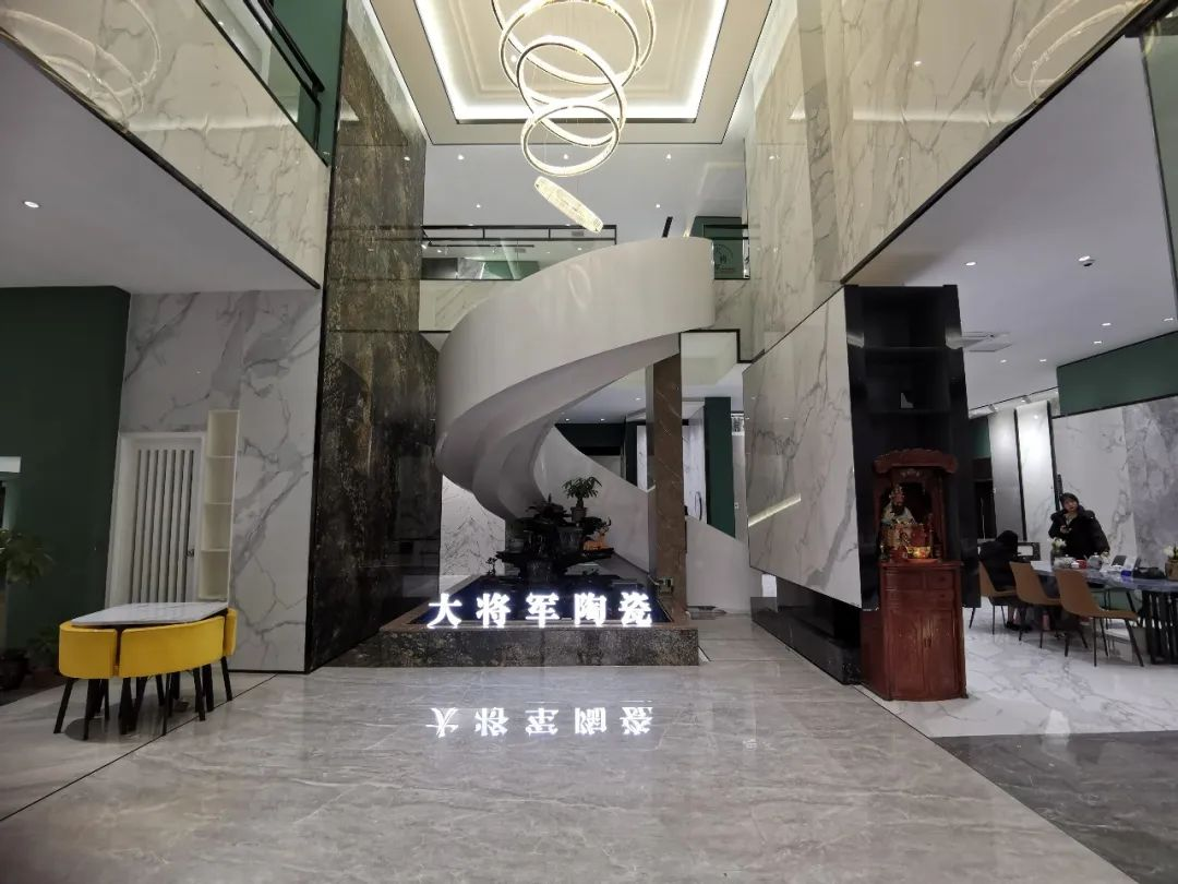 聚焦大商 | 潮陽(yáng)黃楚華：以誠(chéng)為本，合作共贏，是長(zhǎng)久發(fā)展的根基！(圖2)