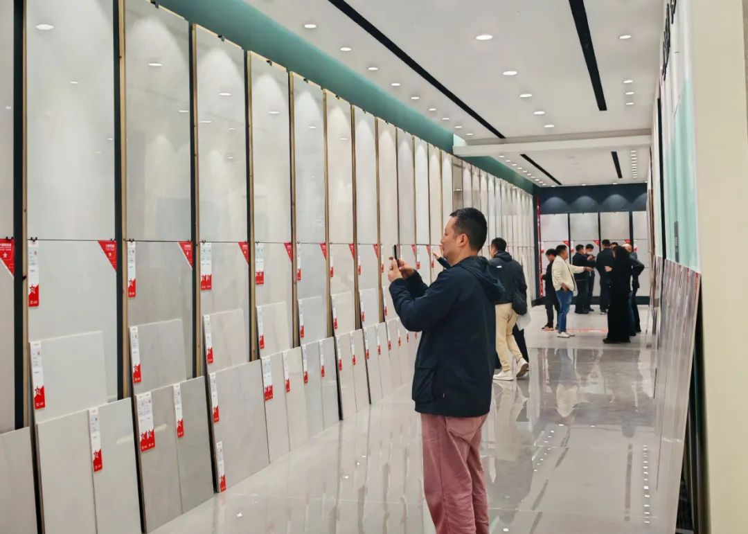 以"耐用"贏市場(chǎng)，大將軍瓷磚東北區(qū)終端銷售策略培訓(xùn)會(huì)圓滿落幕(圖8)