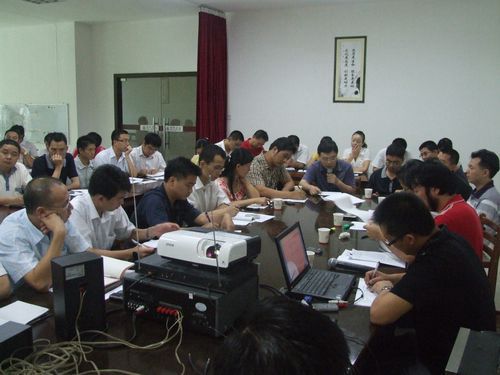 從優(yōu)秀走向卓越——大將軍陶瓷2009年中營(yíng)銷工作總結(jié)會(huì)7月1日召開(kāi)
(圖2)