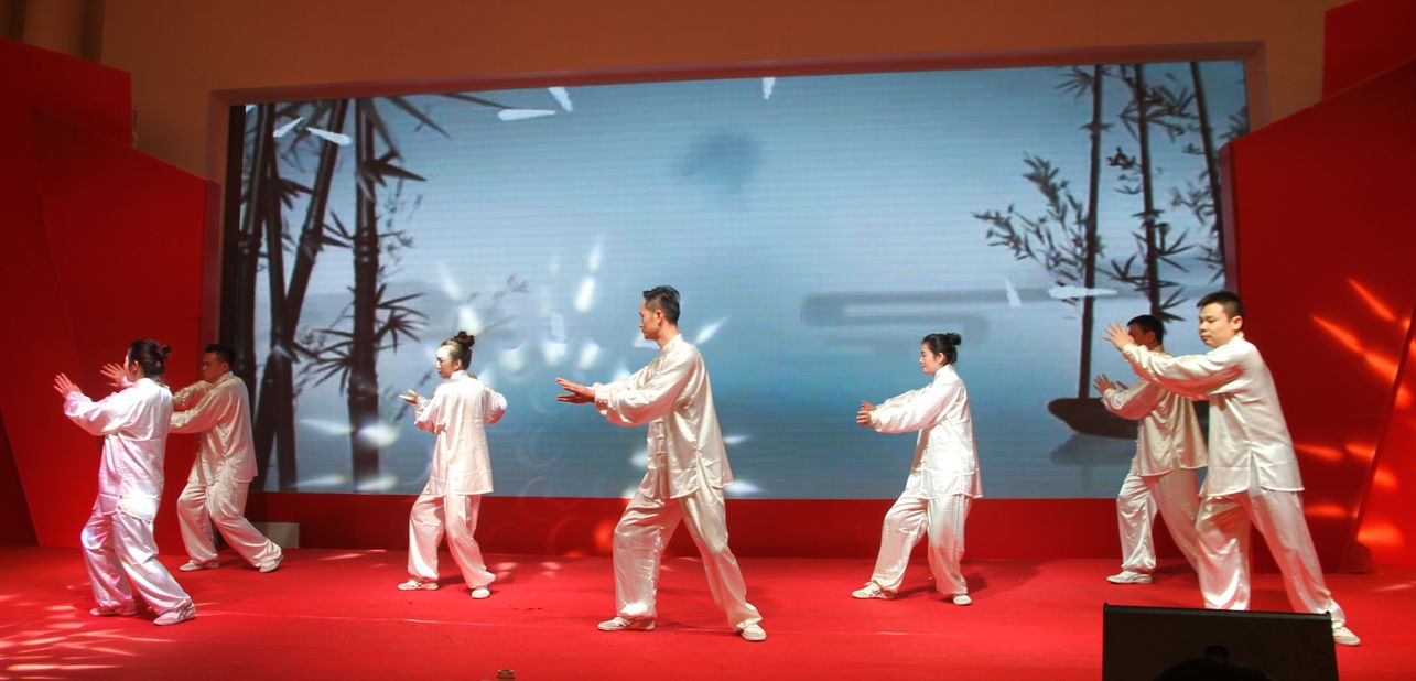 順勢突圍·破局騰飛丨大將軍陶瓷2018經銷商年會暨總部開業(yè)盛典成功舉辦！
(圖35)