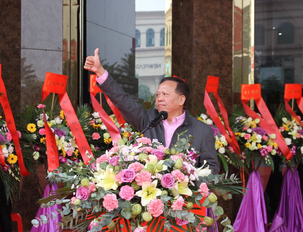 順勢突圍·破局騰飛丨大將軍陶瓷2018經銷商年會暨總部開業(yè)盛典成功舉辦！
(圖43)