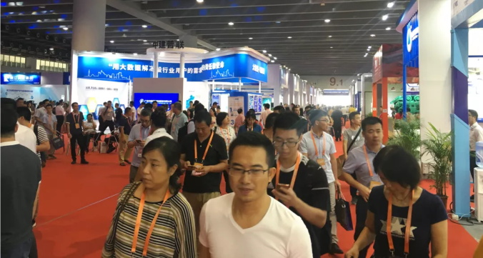 焦點 | 大將軍陶瓷,亮相2018廣州建材工程博覽會大放異彩!
(圖9) 焦點 | 大將軍陶瓷,亮相2018廣州建材工程博覽會大放異彩!
(圖9)