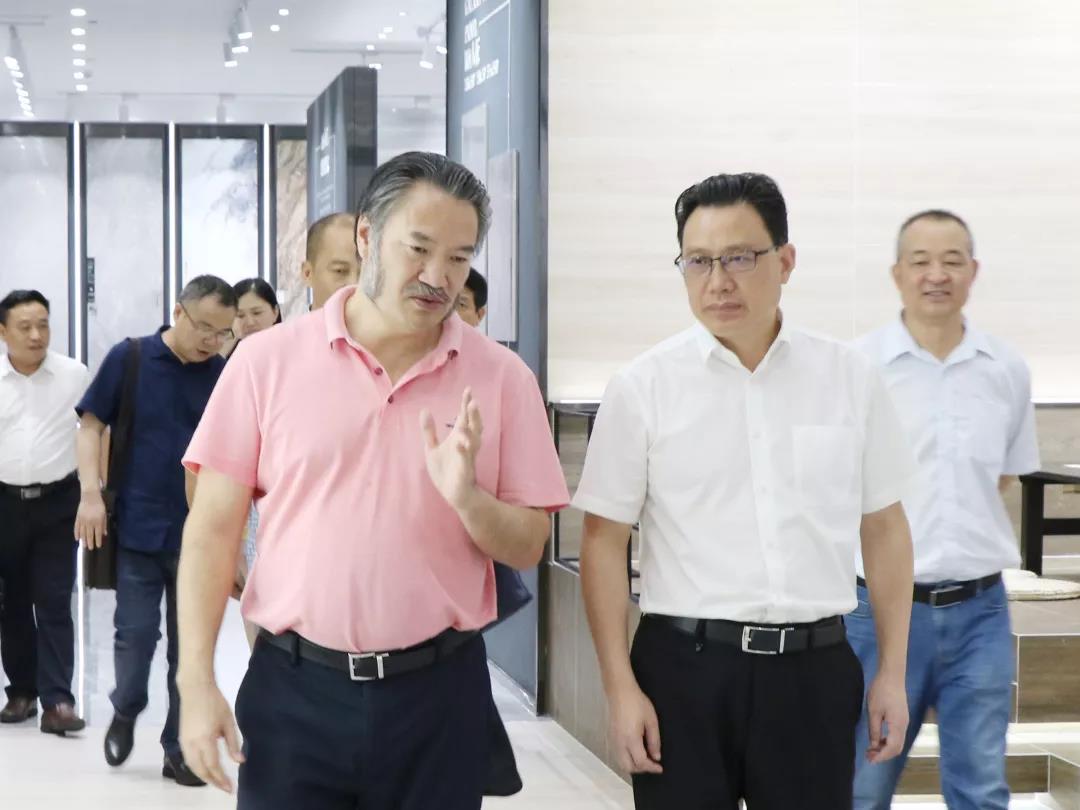 頭條丨衡陽政府考察團再度走進將軍企業(yè)，共商發(fā)展未來！
(圖9)