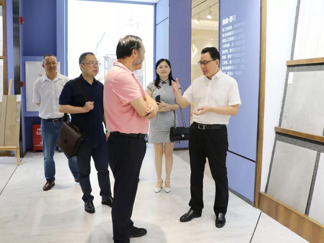 頭條丨衡陽政府考察團再度走進將軍企業(yè)，共商發(fā)展未來！
(圖12)