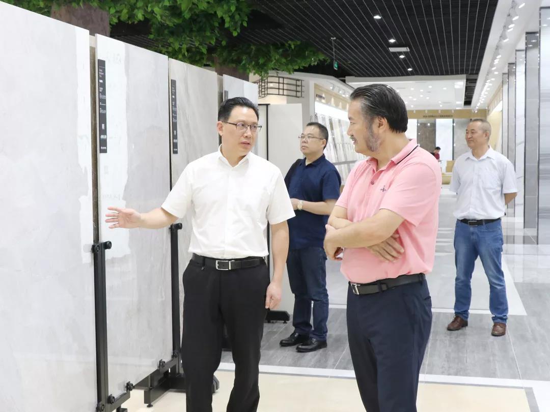 頭條丨衡陽政府考察團再度走進將軍企業(yè)，共商發(fā)展未來！
(圖11)