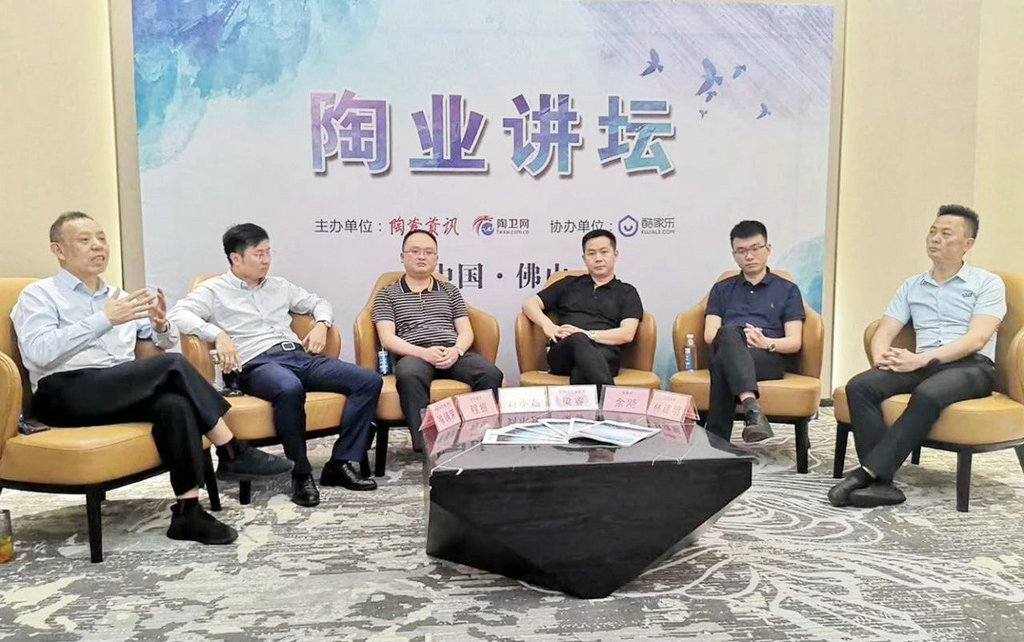 熱點丨熱火朝天的行業(yè)兩大盛會中，大咖會去做什么？
(圖10)