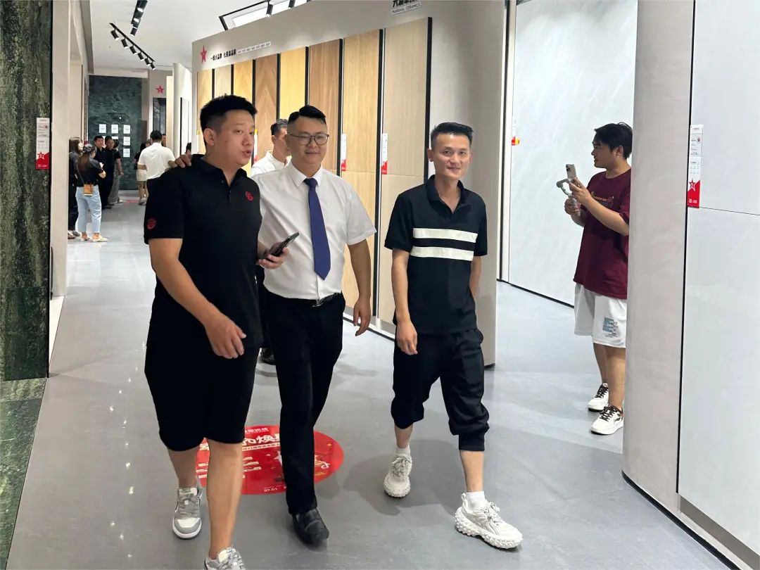 “將星閃耀 贏戰(zhàn)終端”成都站：攜手共創(chuàng)，智啟未來新篇章(圖17)